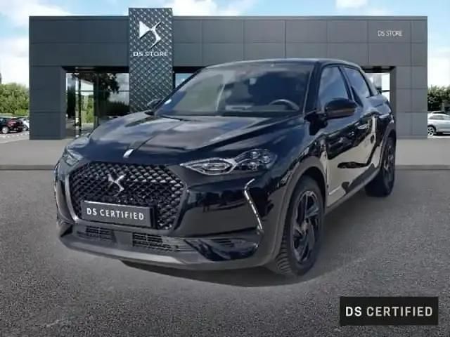 Noir Utilisé 2022 DS Automobiles DS3 Crossback E-Tense Performance Line Plus SUV | 18 990 € (Bon prix) - Image 1/4