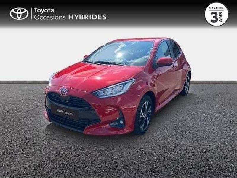 Utilisé 2024 Toyota Yaris Hybrid Design Berline | 22 490 € (Prix juste) - Image 1/1