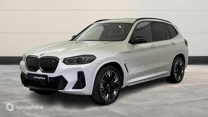 Blanc Occasion 2023 BMW iX3 Impressive SUV | 42 499 € (Prix juste) - Image 1/4