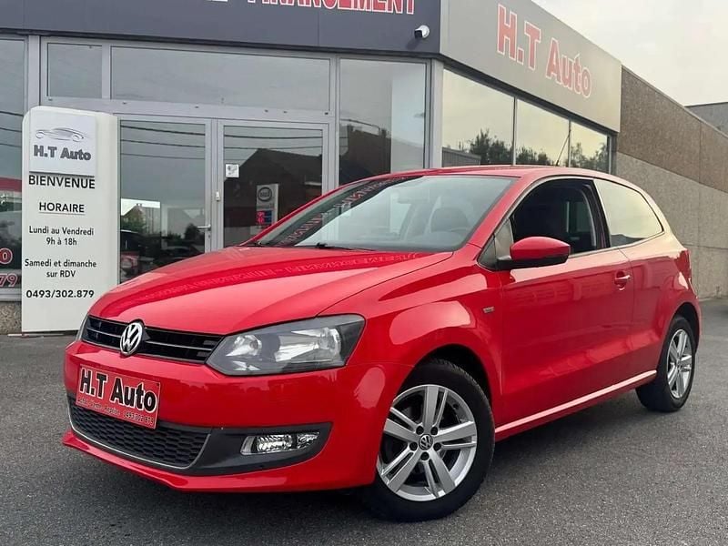 Rouge Utilisé 2015 VW Polo Sportline Berline | 10 999 € (Prix juste) - Image 1/4