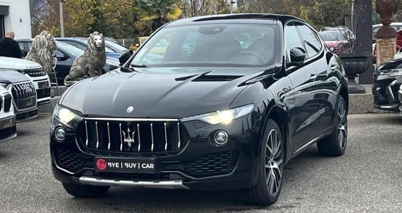 Noir Utilisé 2016 Maserati Levante SUV | 32 990 € (Prix cher) - Image 1/4