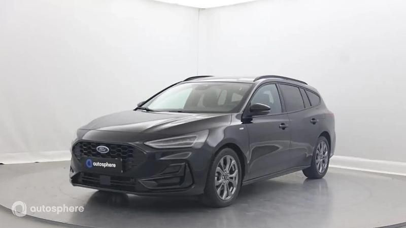 Utilisé 2023 Ford Focus ST-Line Break | 25 499 € (Prix juste) - Image 1/4