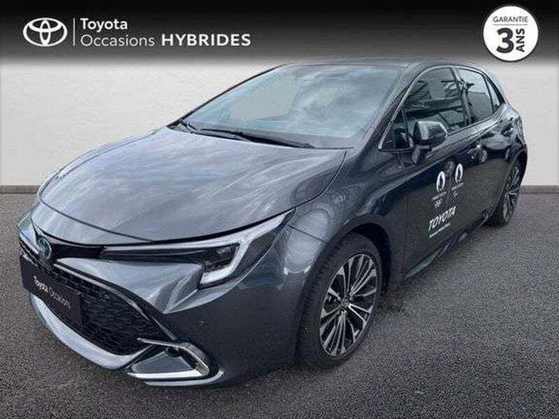 Utilisé 2024 Toyota Corolla Design Berline | 30 990 € (Prix cher) - Image 1/1