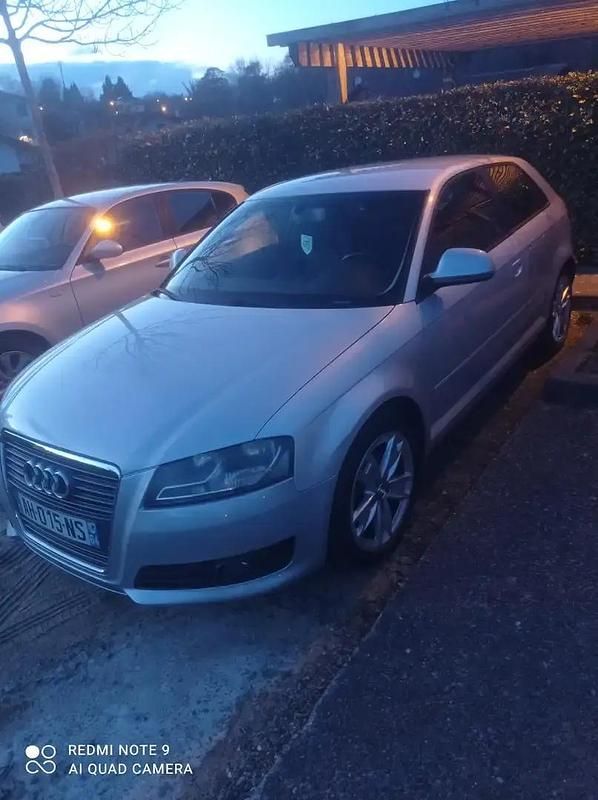 Argent Occasion 2009 Audi A3 Attraction Berline | 6 500 € (Super prix) - Image 1/4