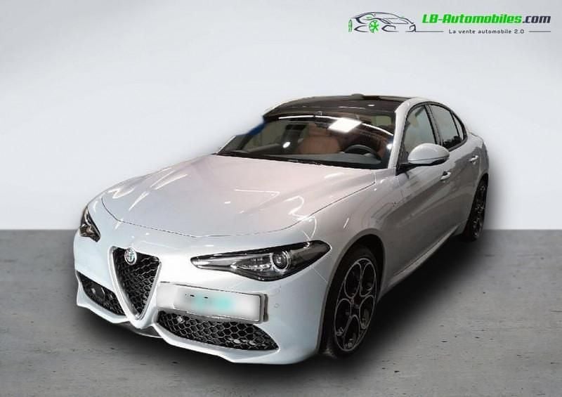 Utilisé 2022 Alfa Romeo Giulia Berline | 37 400 € (Prix juste) - Image 1/4