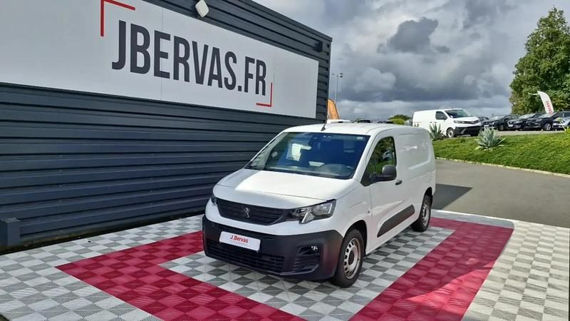 Blanc Utilisé 2021 Peugeot Partner Van | 14 490 € - Image 1/4