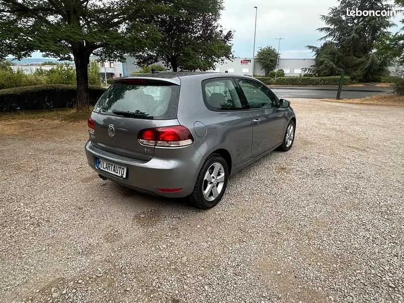 Image 2/4