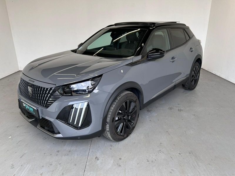 Gris Utilisé 2023 Peugeot 2008 GT SUV | 32 890 € - Image 1/3