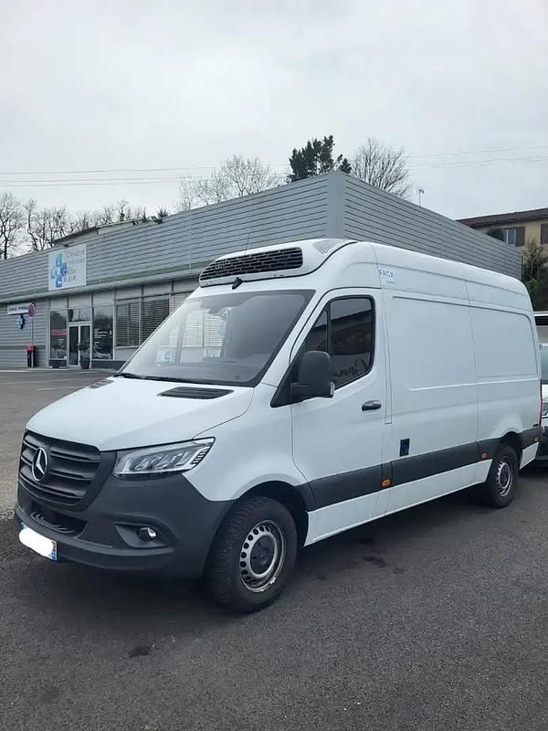 Utilisé 2021 Mercedes Sprinter Van | 27 900 € - Image 1/4