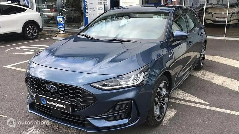 Bleu Occasion 2023 Ford Focus ST-Line Berline | 20 999 € (Prix juste) - Image 1/4