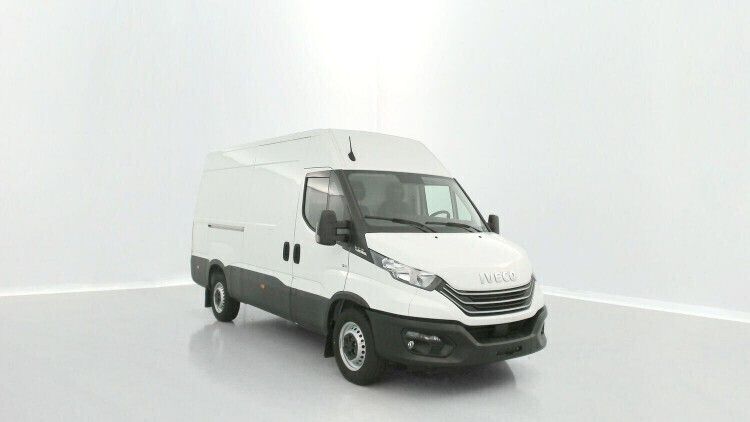 Utilisé 2023 Iveco Daily Berline | 48 480 € - Image 1/1