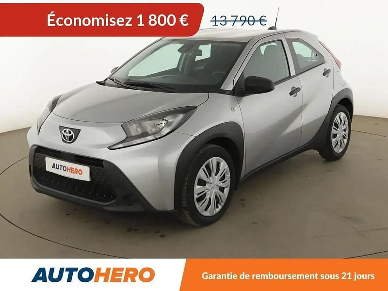 Occasion Toyota Aygo X Active 72 ch (52 kW) 2022 Gris SUV