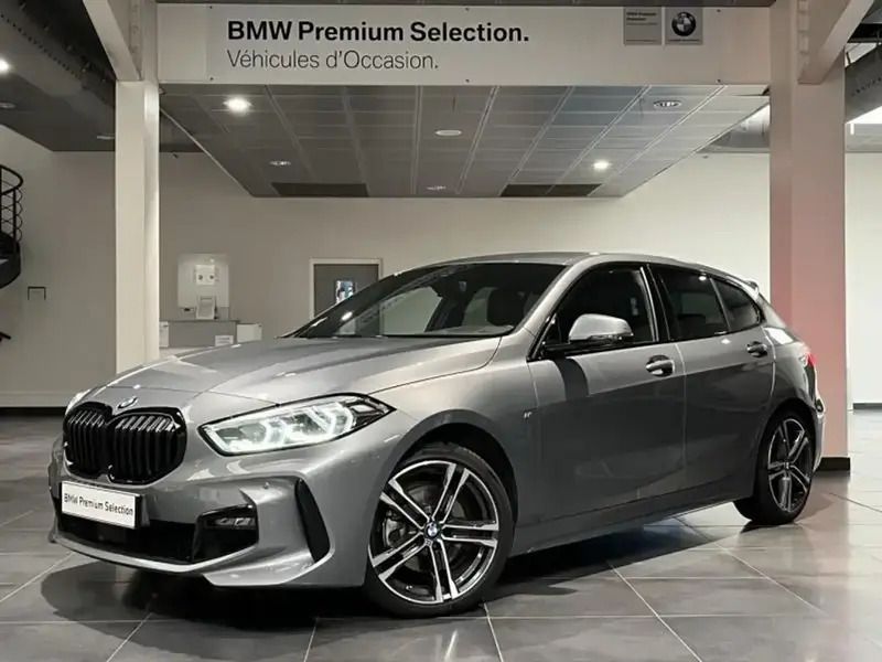 Gris Utilisé 2023 BMW 118 M Sport Citadine | 32 950 € (Prix juste) - Image 1/4