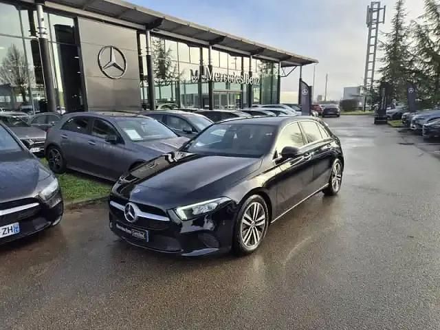 Noir Occasion 2022 Mercedes A180 Berline | 26 990 € (Super prix) - Image 1/4