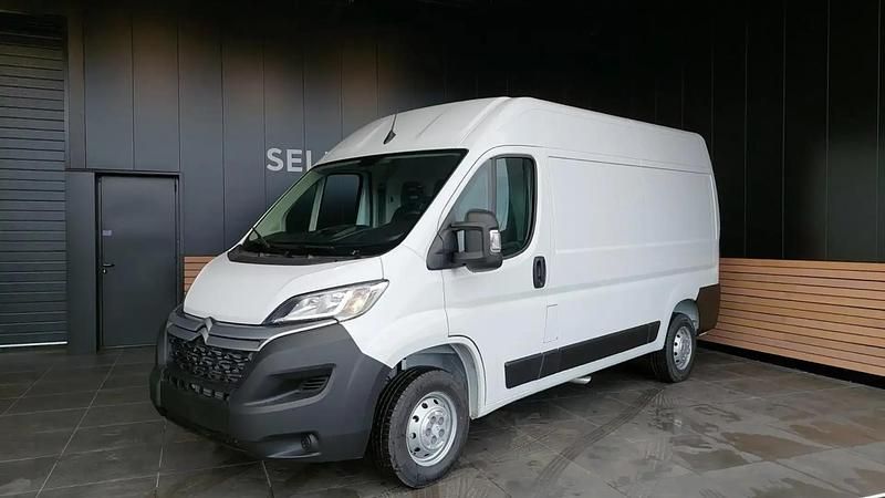 Blanc Utilisé 2022 Citroën Jumper Monospace | 36 990 € - Image 1/4