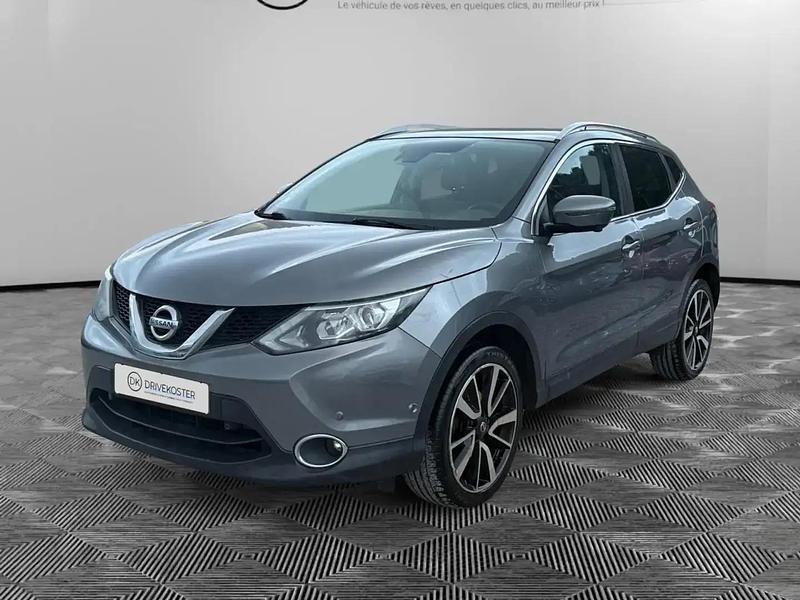 Gris Occasion 2015 Nissan Qashqai Tekna SUV | 10 990 € (Prix juste) - Image 1/4
