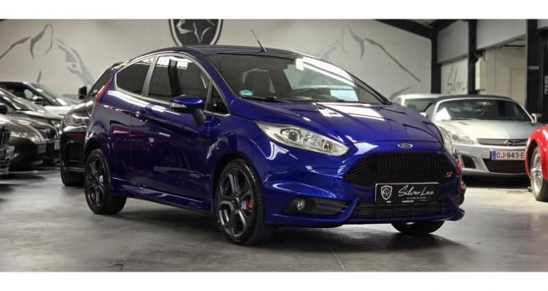 Bleu Utilisé 2015 Ford Fiesta Performance Edition Citadine | 16 990 € (Prix cher) - Image 1/4