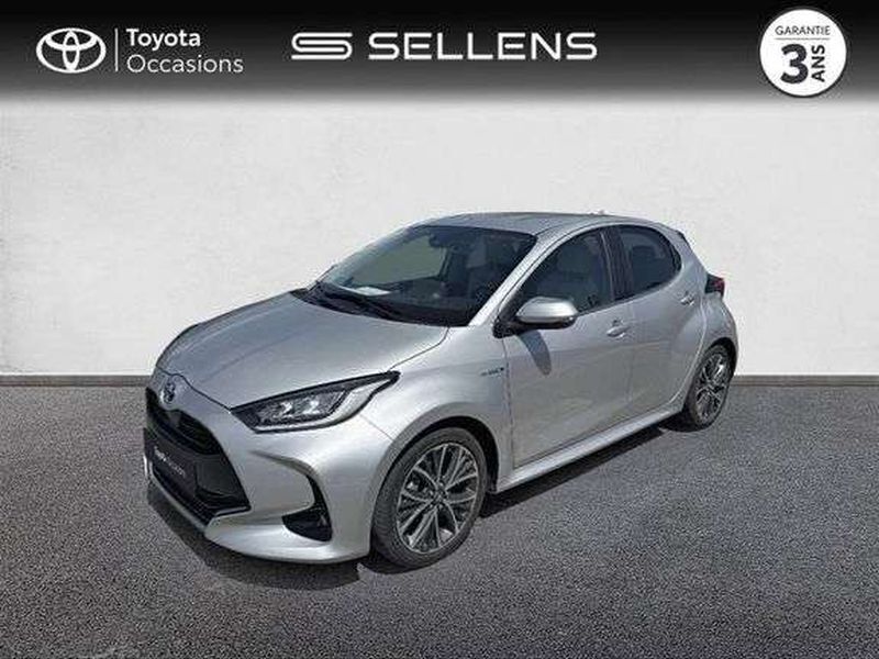 Utilisé 2021 Toyota Yaris Hybrid Berline | 20 880 € (Prix assez cher) - Image 1/1