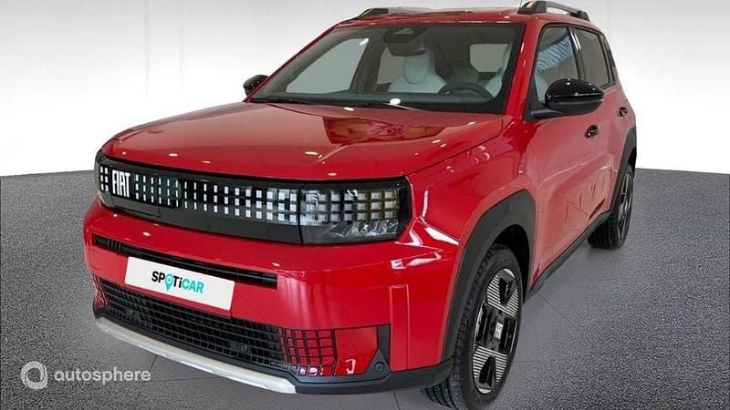 Rouge Nouvelle 2025 Fiat Grande Panda La Prima SUV | 21 990 € - Image 1/4