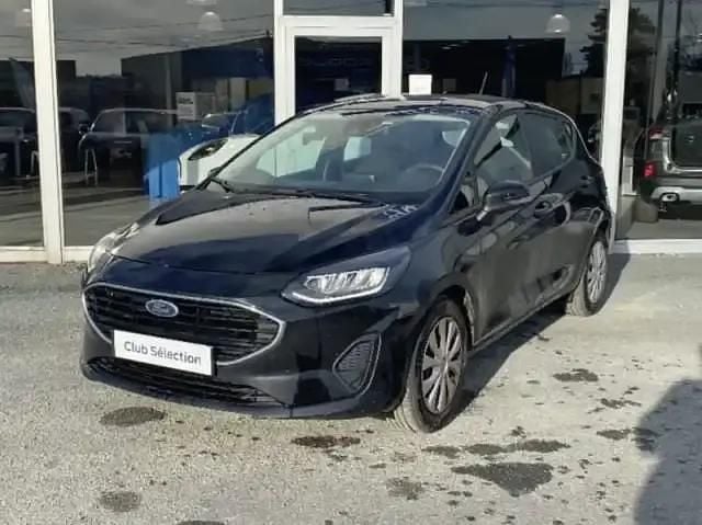 Noir métallisé Occasion 2023 Ford Fiesta Cool & Connect Berline | 12 490 € (Bon prix) - Image 1/4
