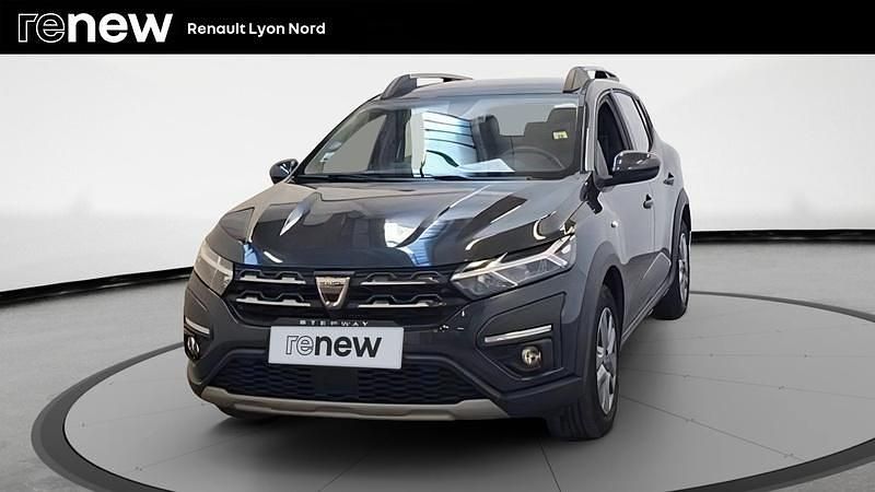 Gris Utilisé 2022 Dacia Sandero Comfort Citadine | 14 490 € (Prix juste) - Image 1/4