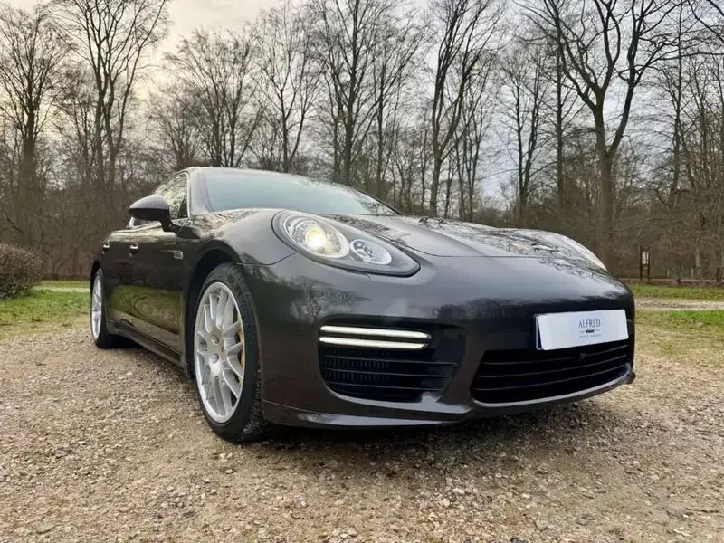 Utilisé 2014 Porsche Panamera Turbo S Berline | 54 900 € - Image 1/4