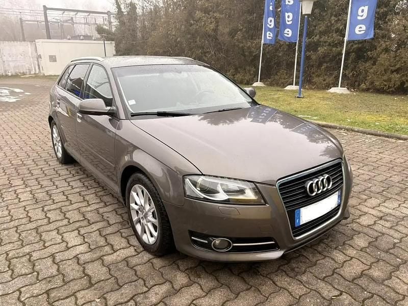 Occasion 2011 Audi A3 Ambition Berline | 8 990 € (Prix juste) - Image 1/4