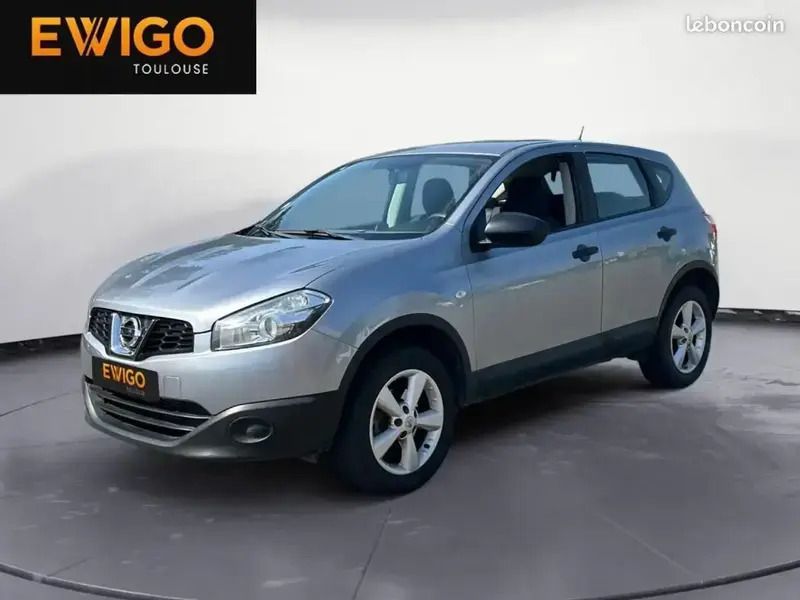 Gris Utilisé 2013 Nissan Qashqai SUV | 6 490 € (Super prix) - Image 1/4