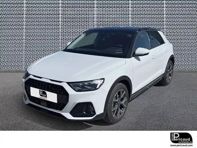 Blanc Utilisé 2024 Audi A1 Design Citadine | 29 490 € - Image 1/4