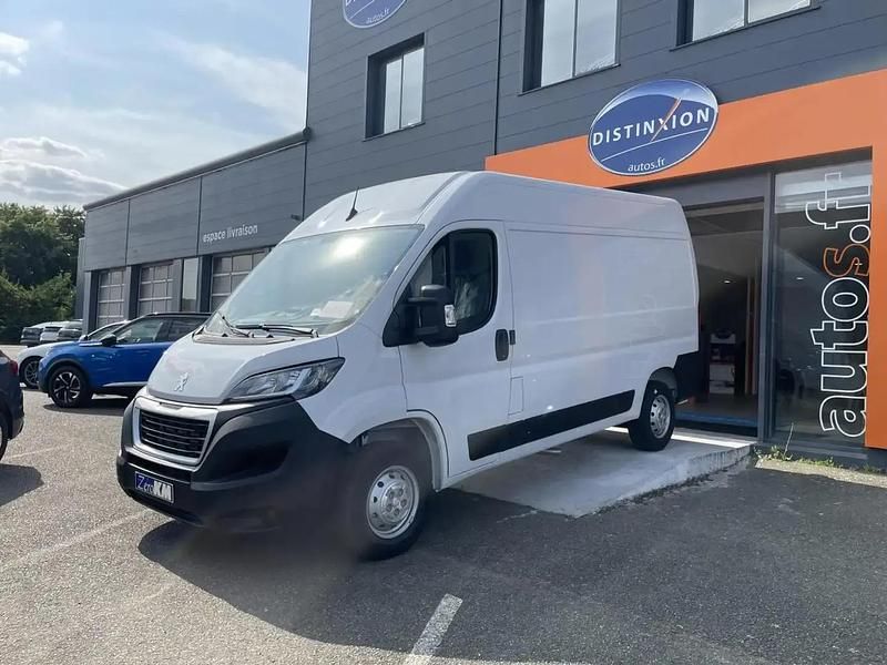 Blanc Utilisé 2023 Peugeot Boxer Premium Van | 29 980 € (Prix cher) - Image 1/4