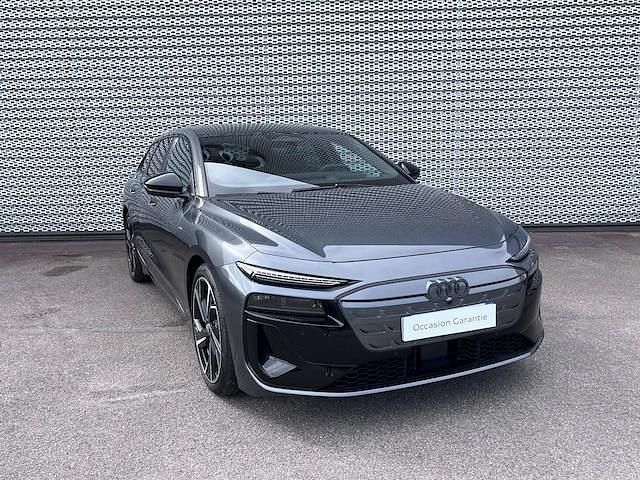 Gris daytona nacré Occasion 2025 Audi A6 e-tron Performance Break | 73 890 € (Bon prix) - Image 1/4