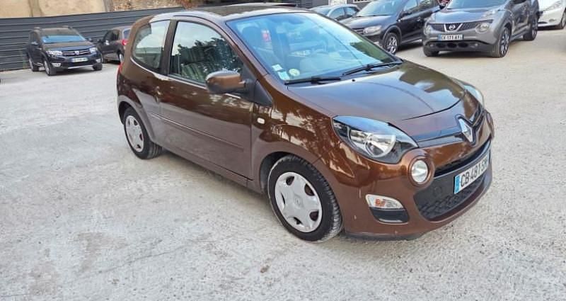 Brun Utilisé 2012 Renault Twingo Citadine | 5 990 € (Prix juste) - Image 1/4