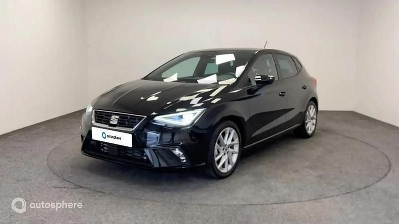 Noir Utilisé 2024 Seat Ibiza FR Berline | 22 599 € (Prix assez cher) - Image 1/4