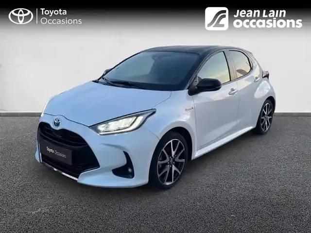 Occasion Toyota Yaris 2021 Blanc Berline