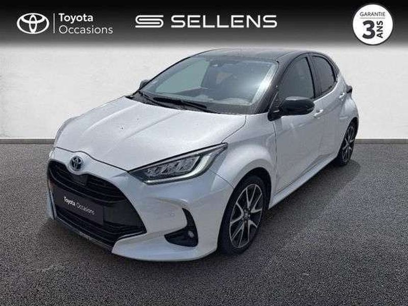 Utilisé 2021 Toyota Yaris Hybrid Berline | 20 880 € (Prix juste) - Image 1/1