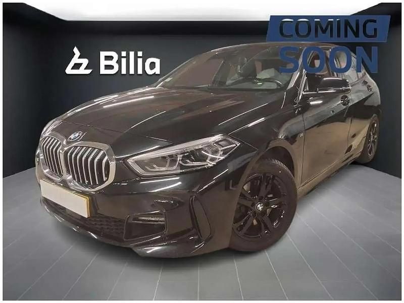 Noir Occasion 2020 BMW 118 Sport Line Citadine | 23 990 € (Prix juste) - Image 1/4