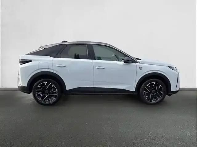 Nouvelle Peugeot 3008 2025 Blanc okenite SUV