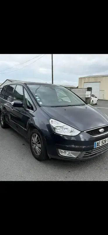 Utilisé 2008 Ford Galaxy Ghia Monospace | 6 950 € - Image 1/4