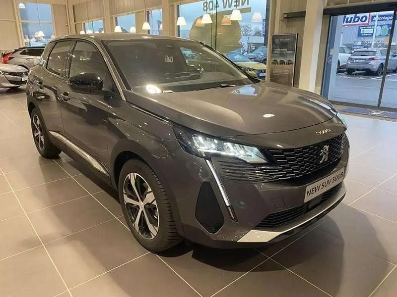Gris Utilisé 2023 Peugeot 3008 Allure SUV | 38 990 € - Image 1/4