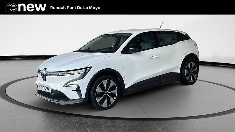 Blanc Utilisé 2022 Renault Mégane Evolution Berline | 19 500 € (Prix juste) - Image 1/4