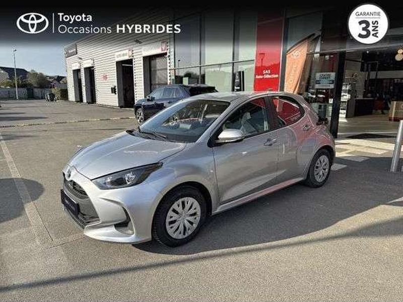 Utilisé 2022 Toyota Yaris Hybrid Berline | 18 990 € (Prix juste) - Image 1/1