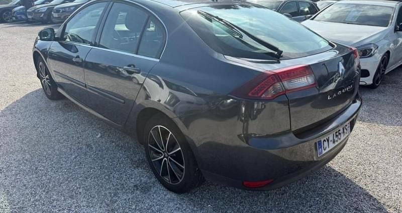 Occasion Renault Laguna III 110 ch (80 kW) 2013 Berline