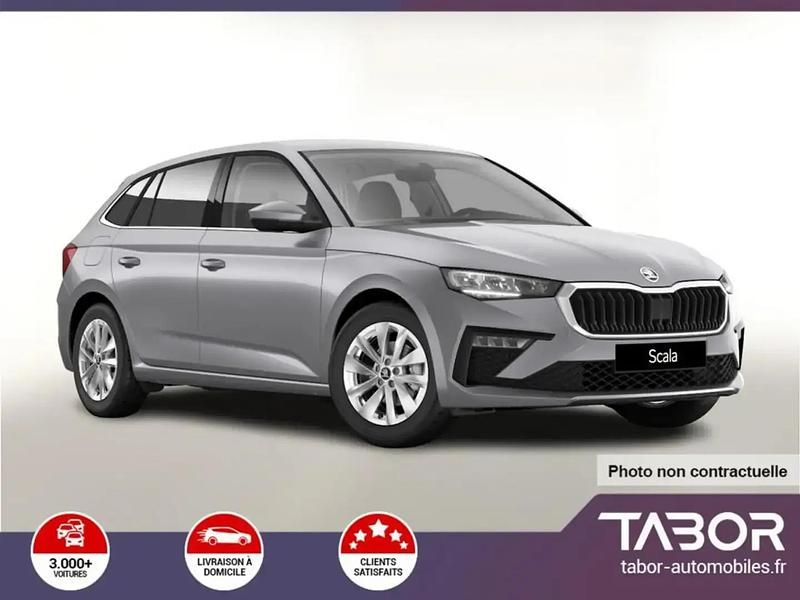 Blanc Nouvelle 2025 Skoda Scala Citadine | 28 122 € (Prix assez cher) - Image 1/4