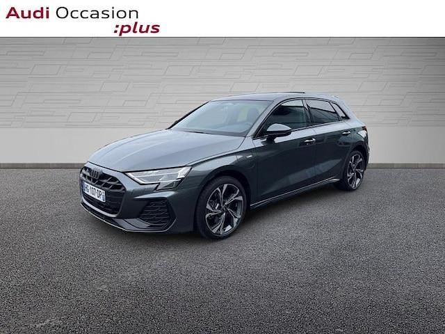 Gris daytona nacré Utilisé 2026 Audi A3 Sportback e-tron S-Line Citadine | 49 990 € - Image 1/4