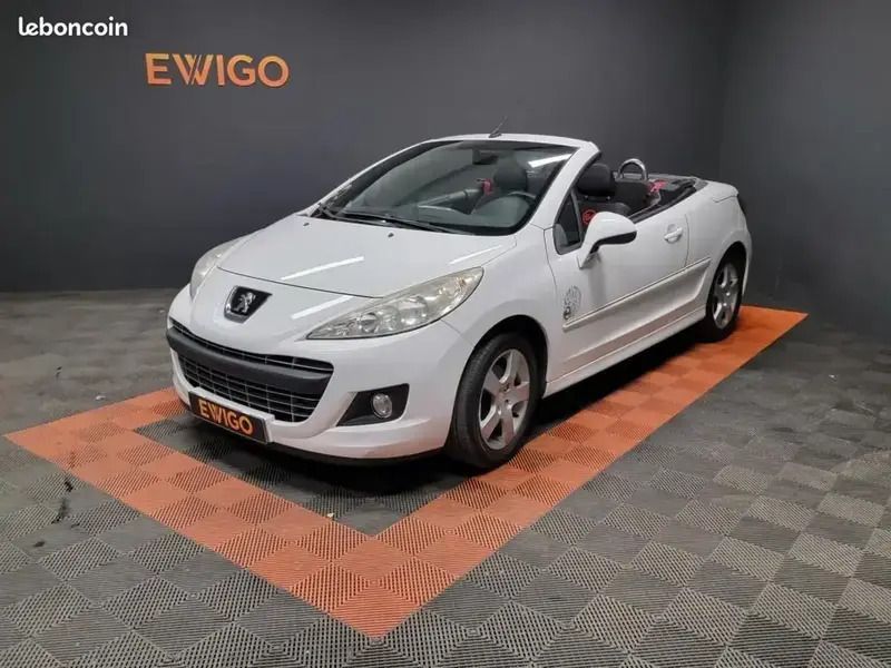 Blanc Utilisé 2014 Peugeot 207 Sport Cabriolet | 8 890 € - Image 1/4