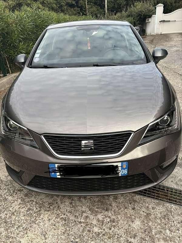 Occasion Seat Ibiza SC CONNECT 90 ch (66 kW) 2016 Gris Citadine