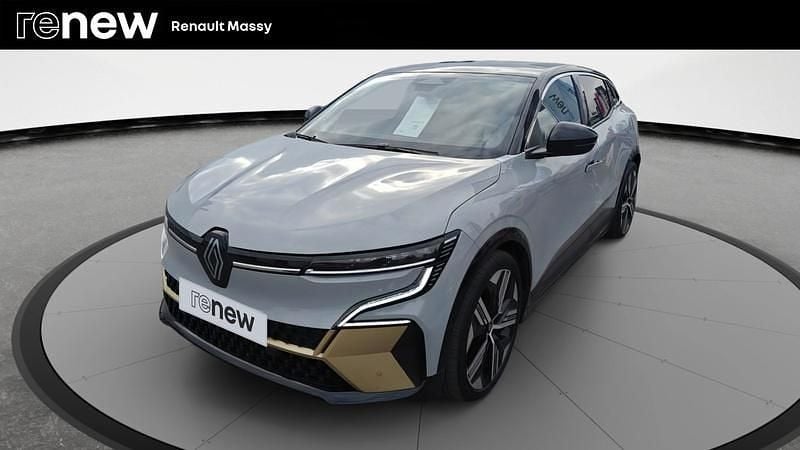 Gris Utilisé 2022 Renault Mégane Iconic Berline | 28 790 € (Prix juste) - Image 1/4