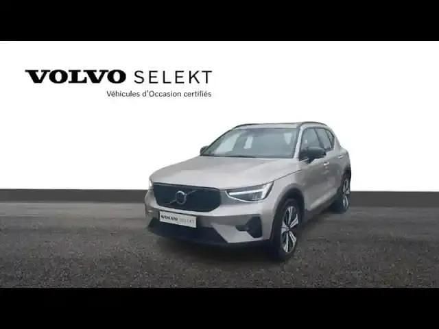 Gris Utilisé 2022 Volvo XC40 Inscription SUV | 38 900 € (Prix assez cher) - Image 1/4