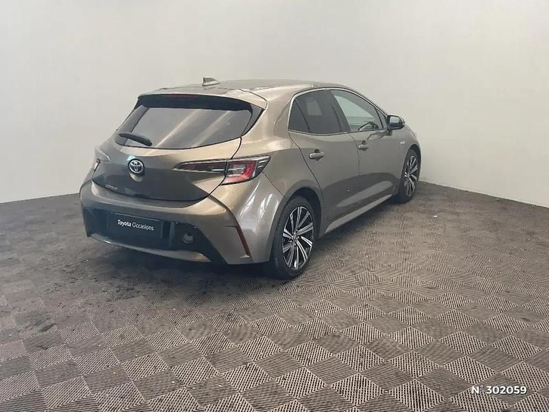 Occasion Toyota Corolla Design 122 ch (89 kW) 2021 Beige Citadine