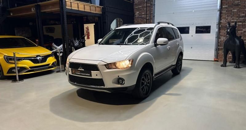 Utilisé 2010 Mitsubishi Outlander Instyle SUV | 11 980 € - Image 1/4
